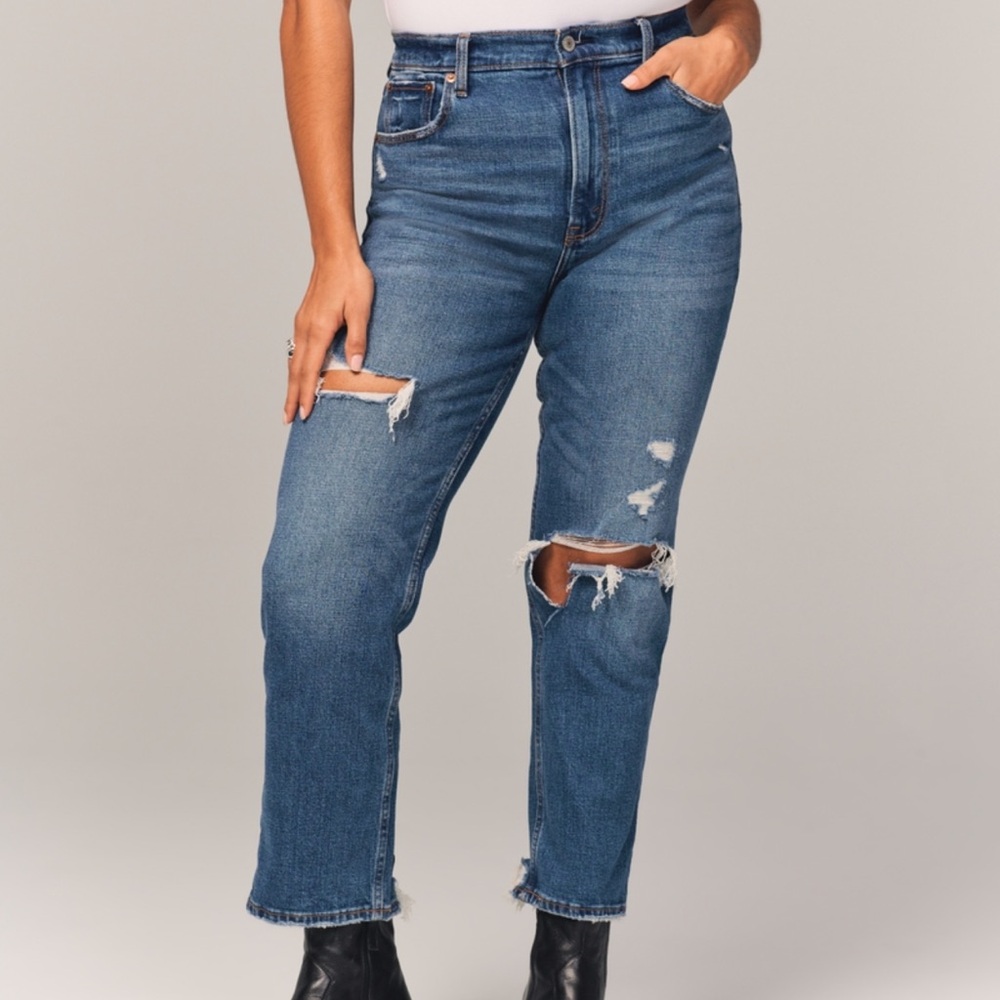 A&F Curve Love Ankle Straight Ultra High Rise
